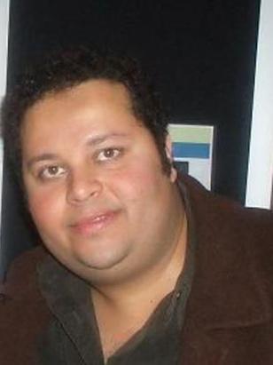 عمر نجيب
