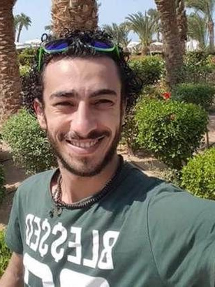 عمرو مصطفى/ بكار