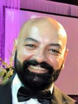 عمرو منصور