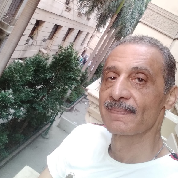 اسامة عبدالله