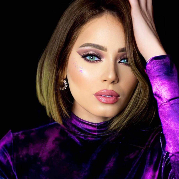 إيمي الجندي
