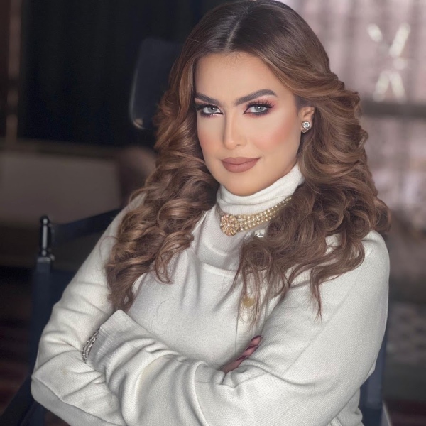 سيمون