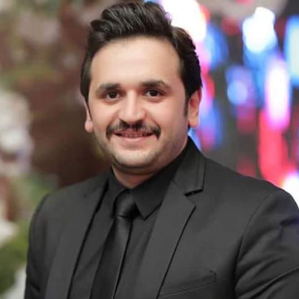 مصطفى خاطر