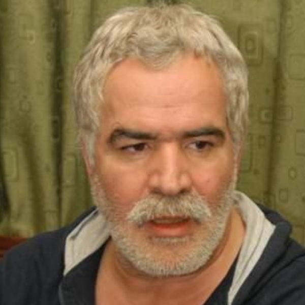 نزار أبو حجر