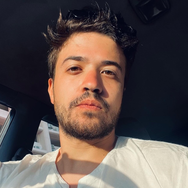 علاء عمرو