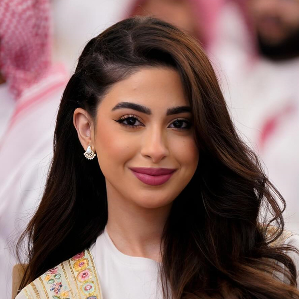 ميرال مصطفى
